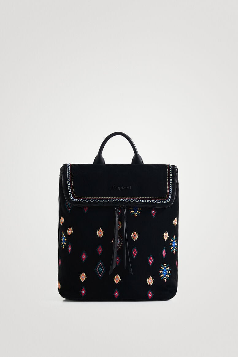 Square backpack embroideries | Desigual