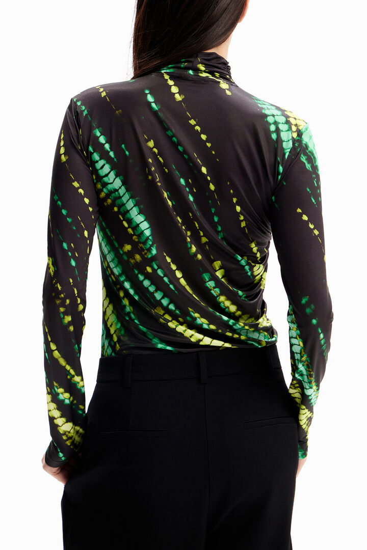 Samarreta slim frunzida tie-dye | Desigual