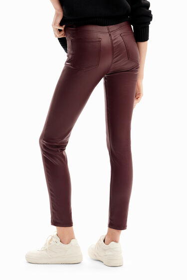 Leather-effect slim trousers | Desigual