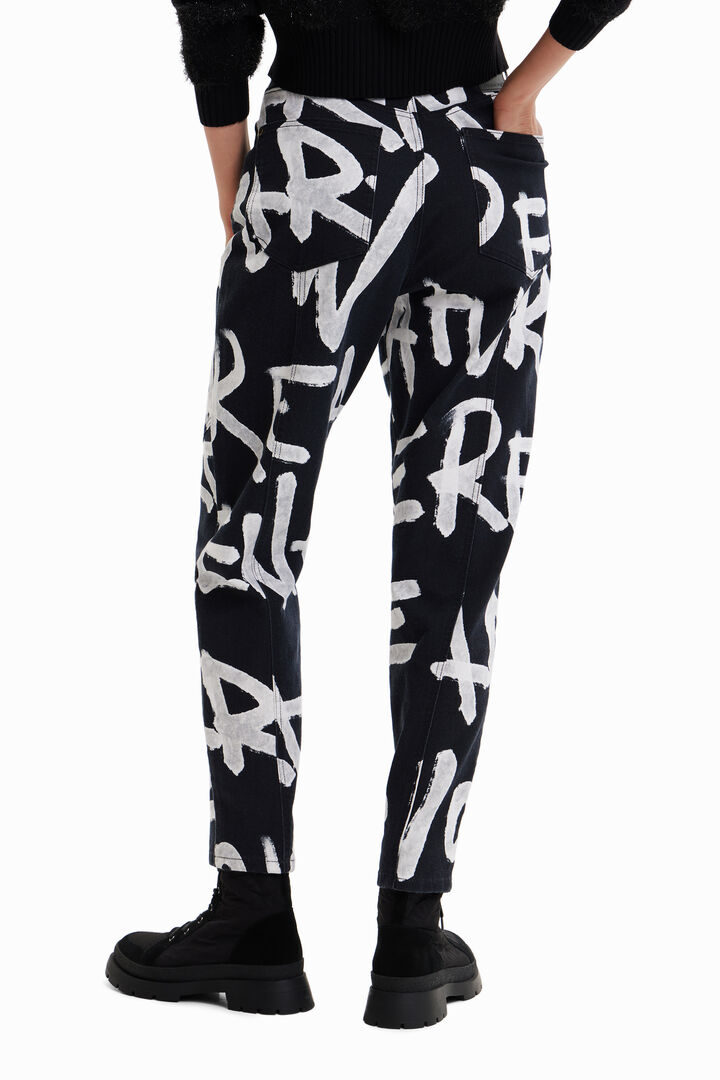 Pantaloni Mom testo | Desigual