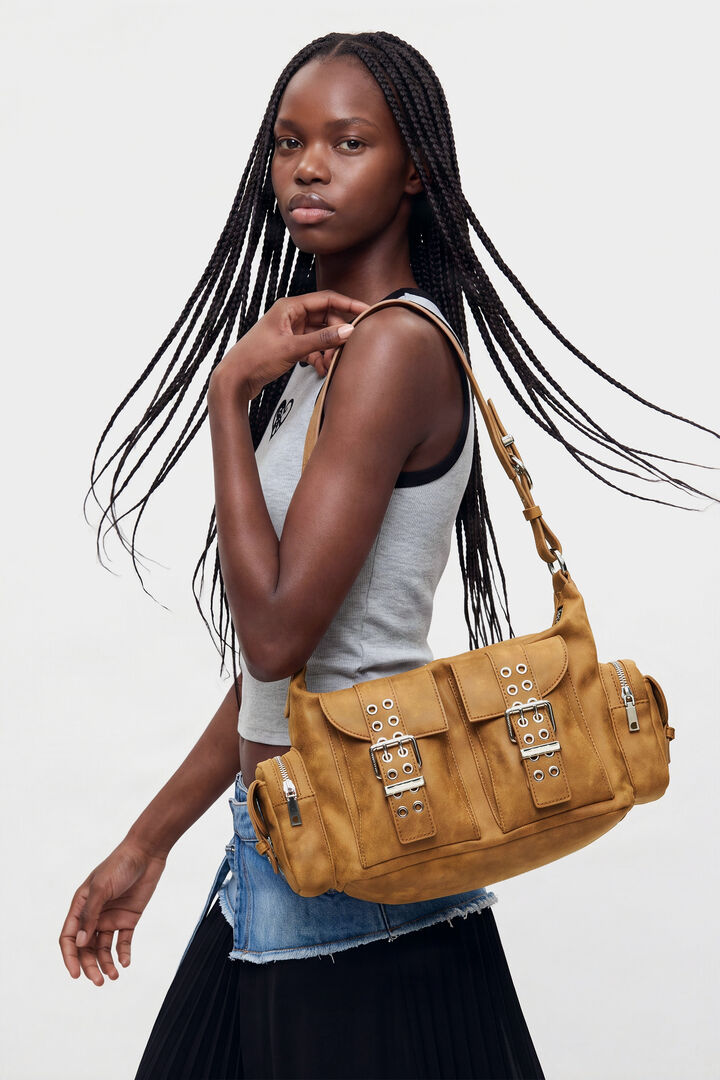 Medium Buckle Bag