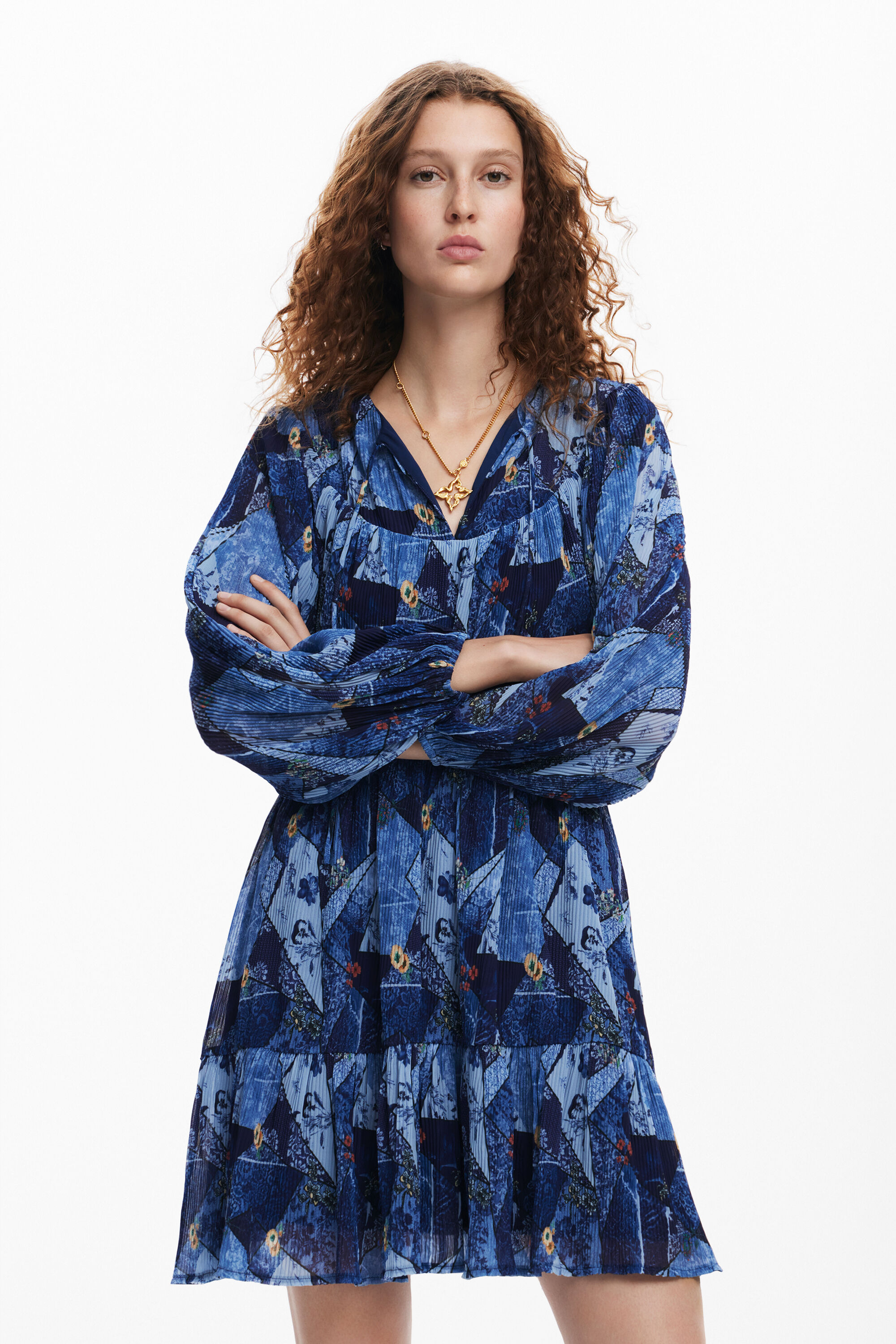 Maglia Desigual Donna Desigual Abito Corto Fluido Con Fiocco: Romantico E Comodo, In Viscosa Sostenibile Manica Corta Farfalla