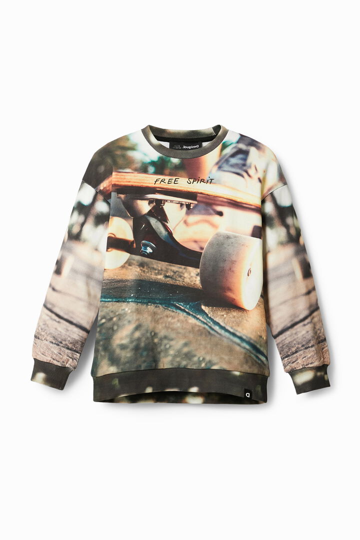 Skater sweatshirt