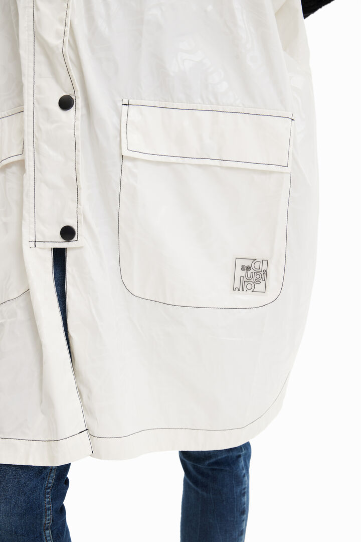 Logomania foldable rain poncho | Desigual