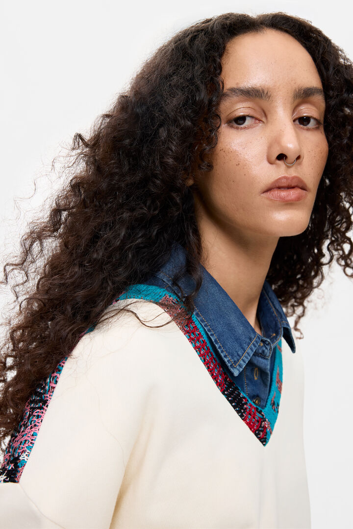 Embroidered back sweatshirt