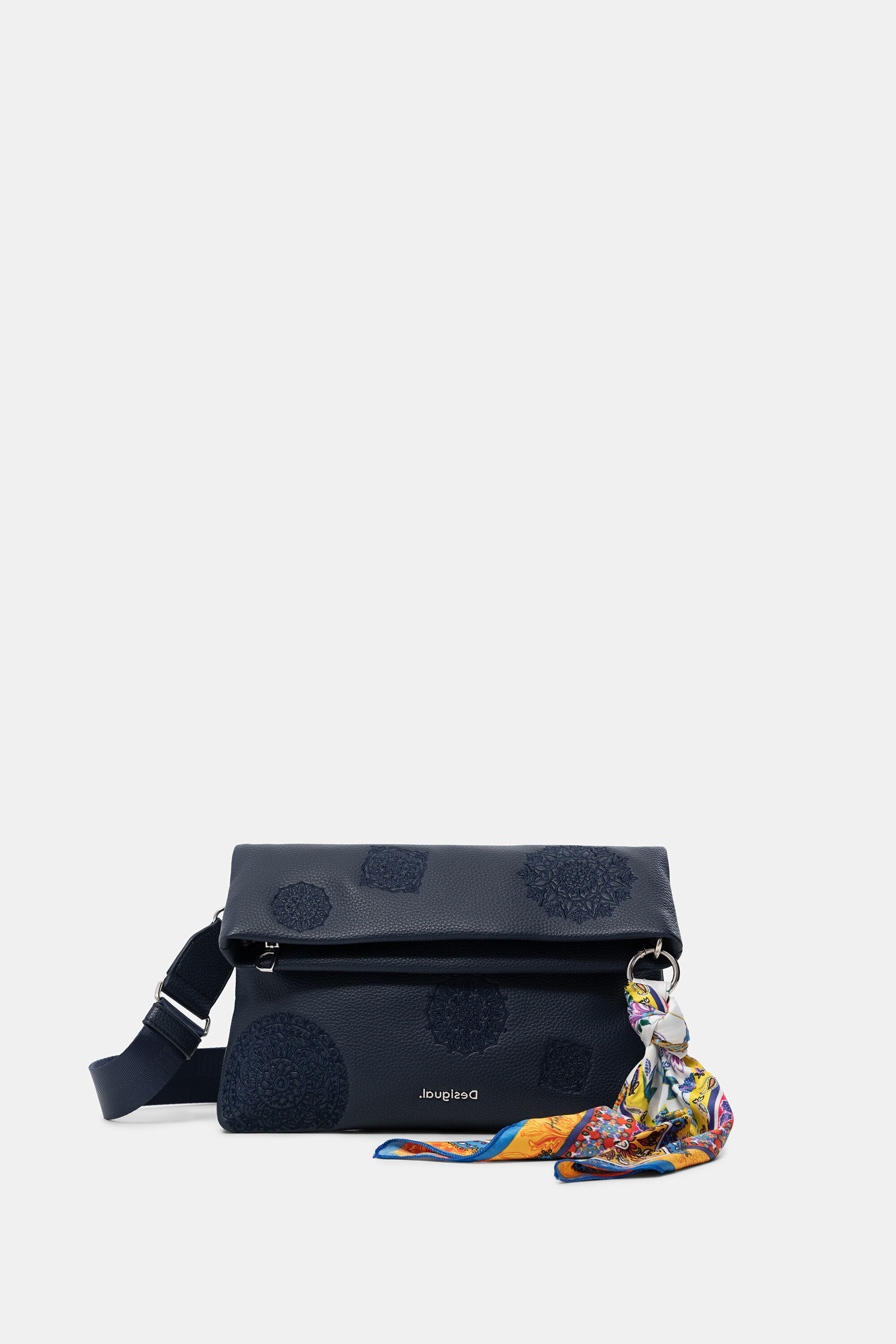 desigual wallet