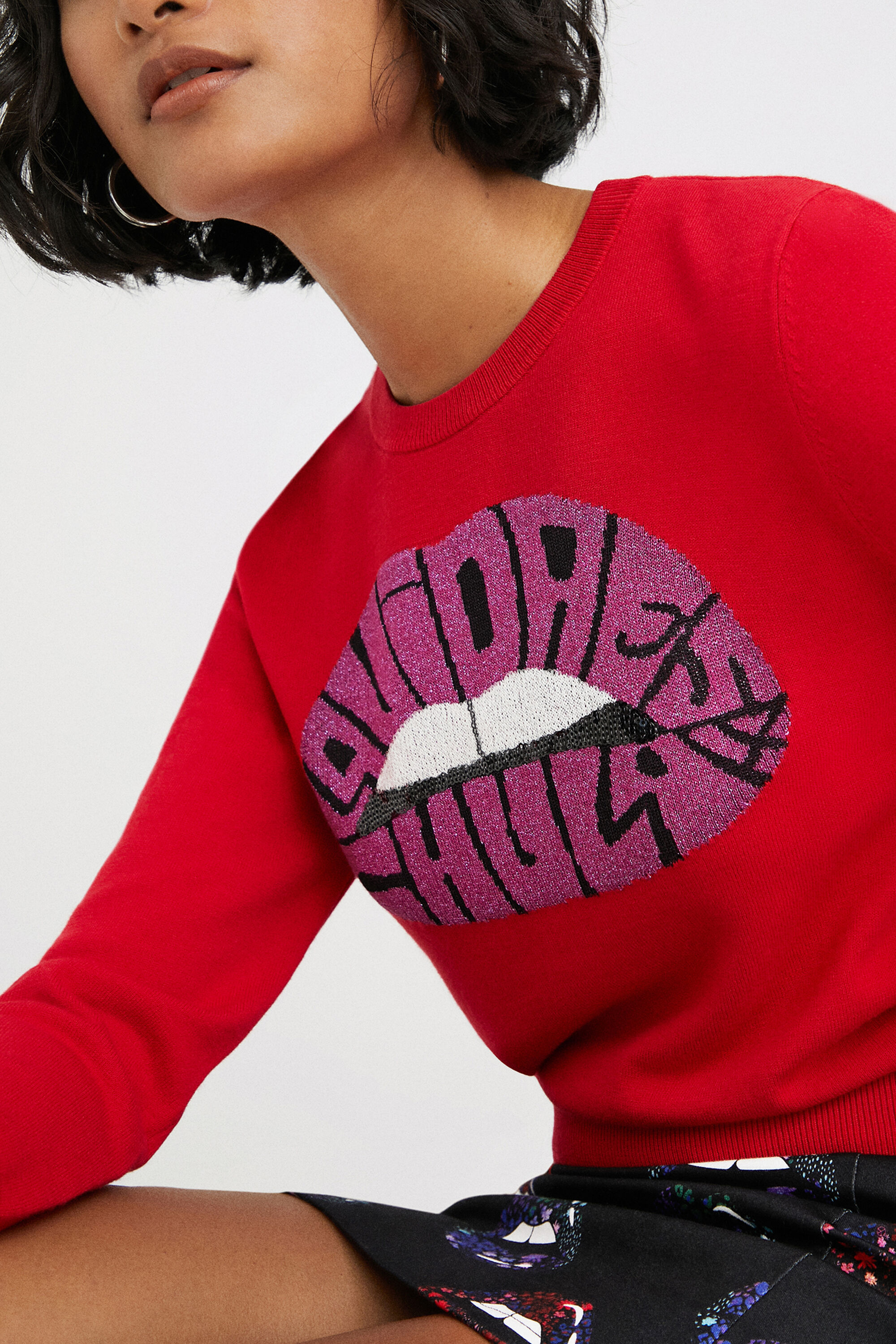 jumper with lips