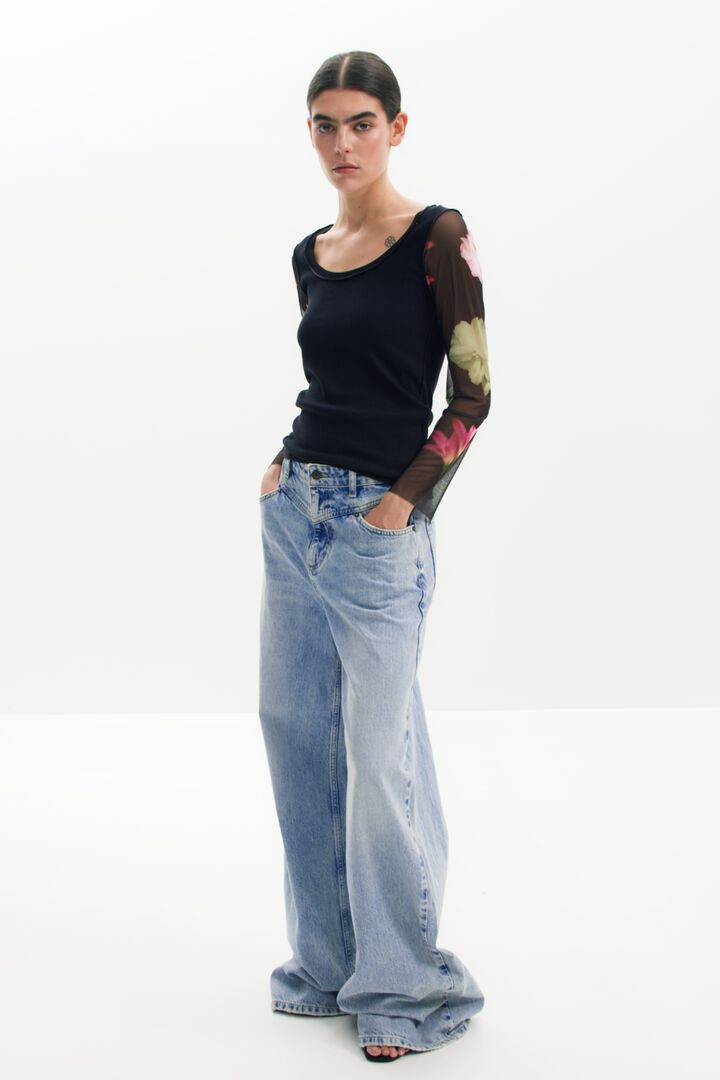 T-shirt with printed sleeves | Desigual
