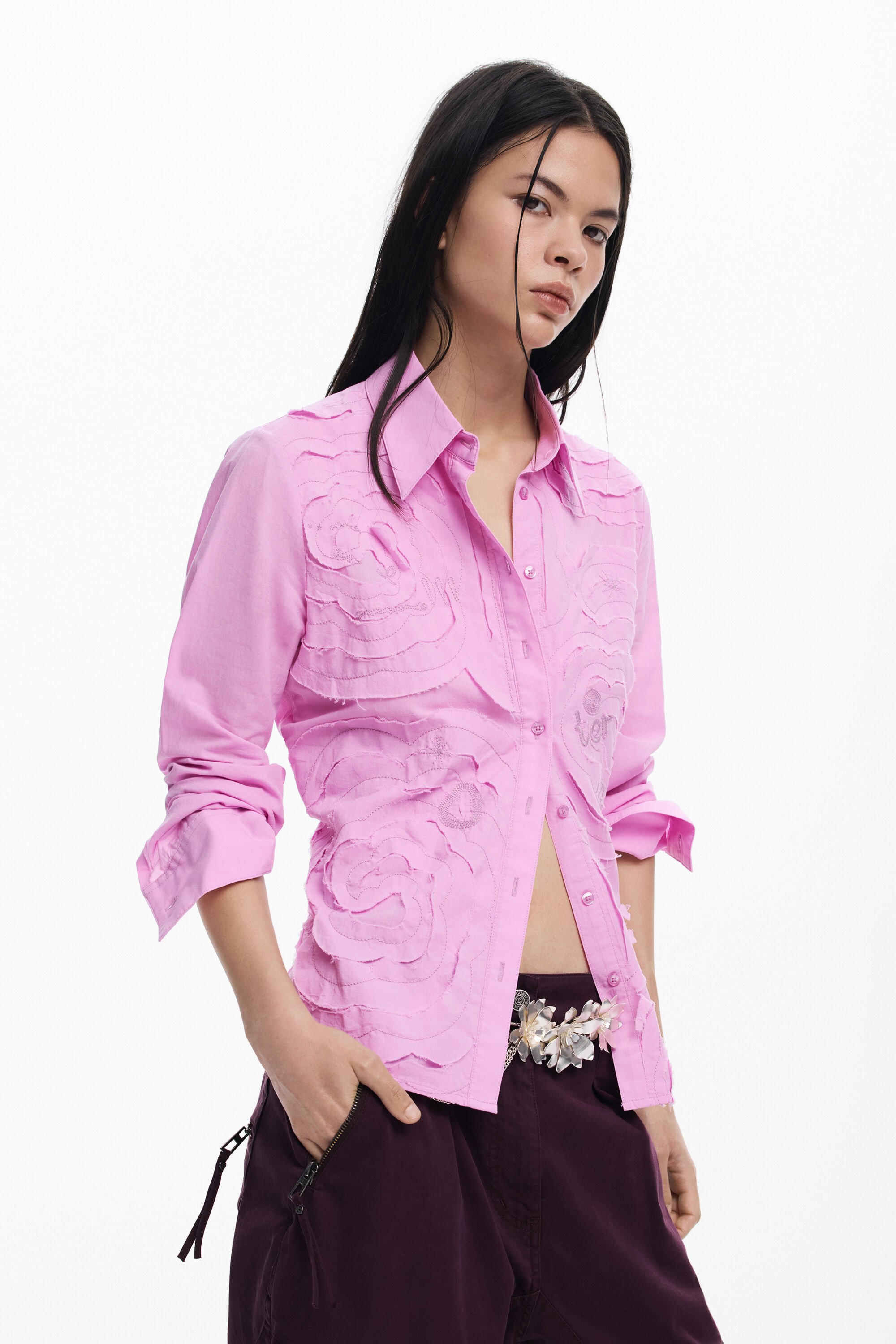 Overhemd met geborduurde golven