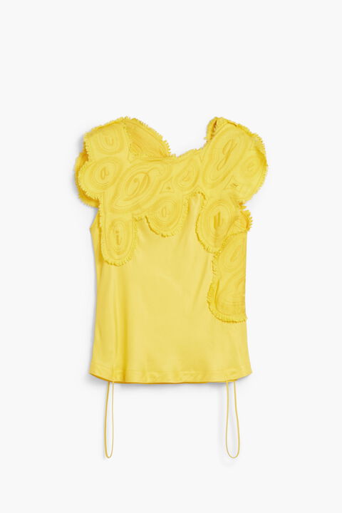 EMBROIDERED BLOUSE
