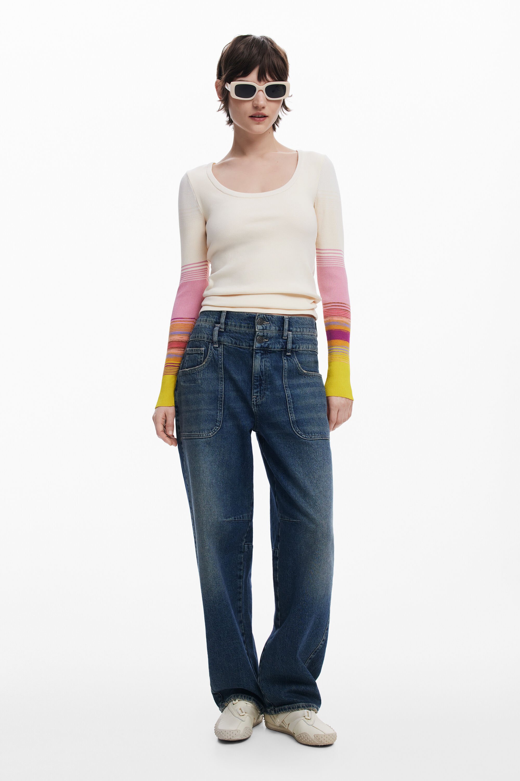 プリント袖のTシャツ 女性用 I Desigual.com