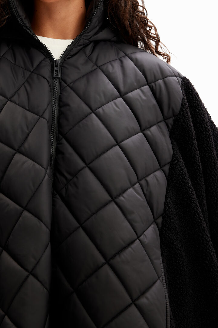 Poncho acolchado borreguillo | Desigual