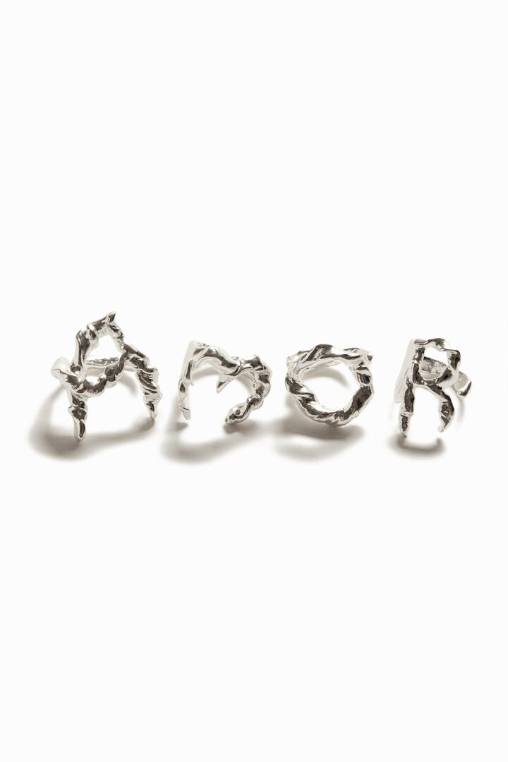 Zalio gold plated letter A ring | Desigual