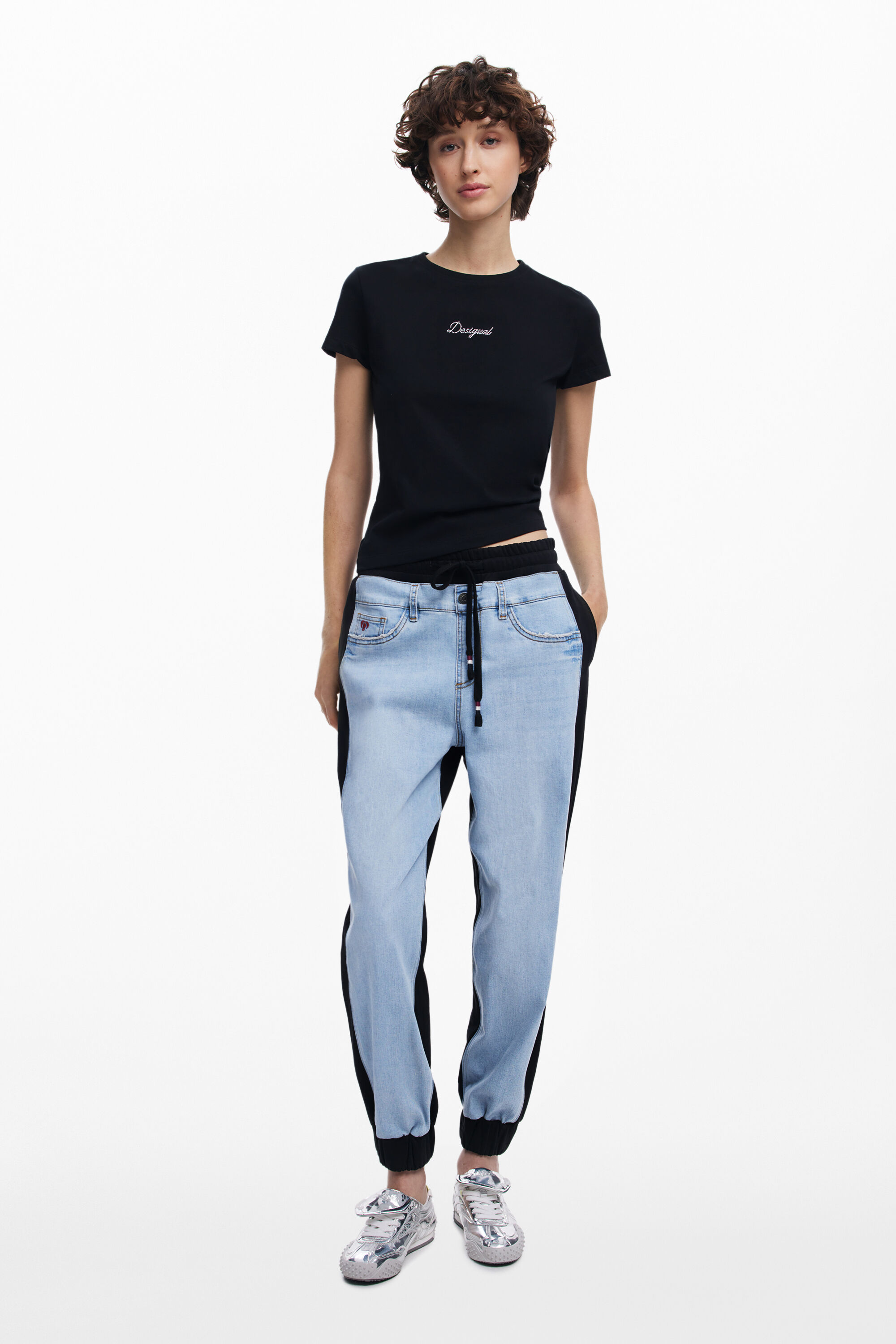 Contrast jogger jeans