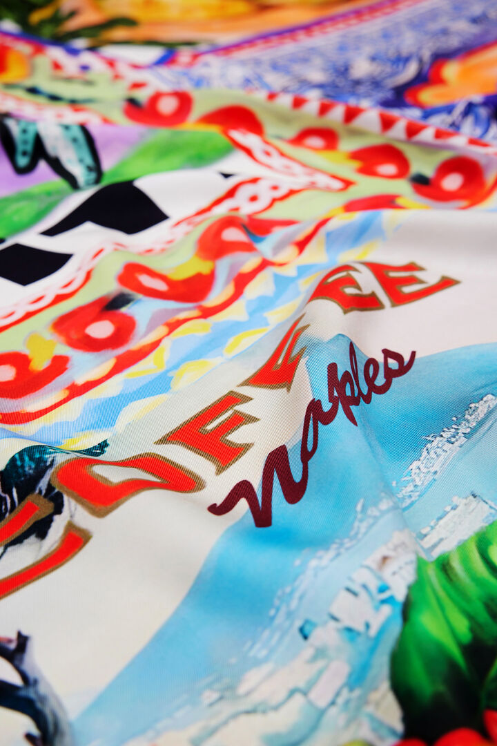 Foulard cuadrado postales arty Stella Jean | Desigual