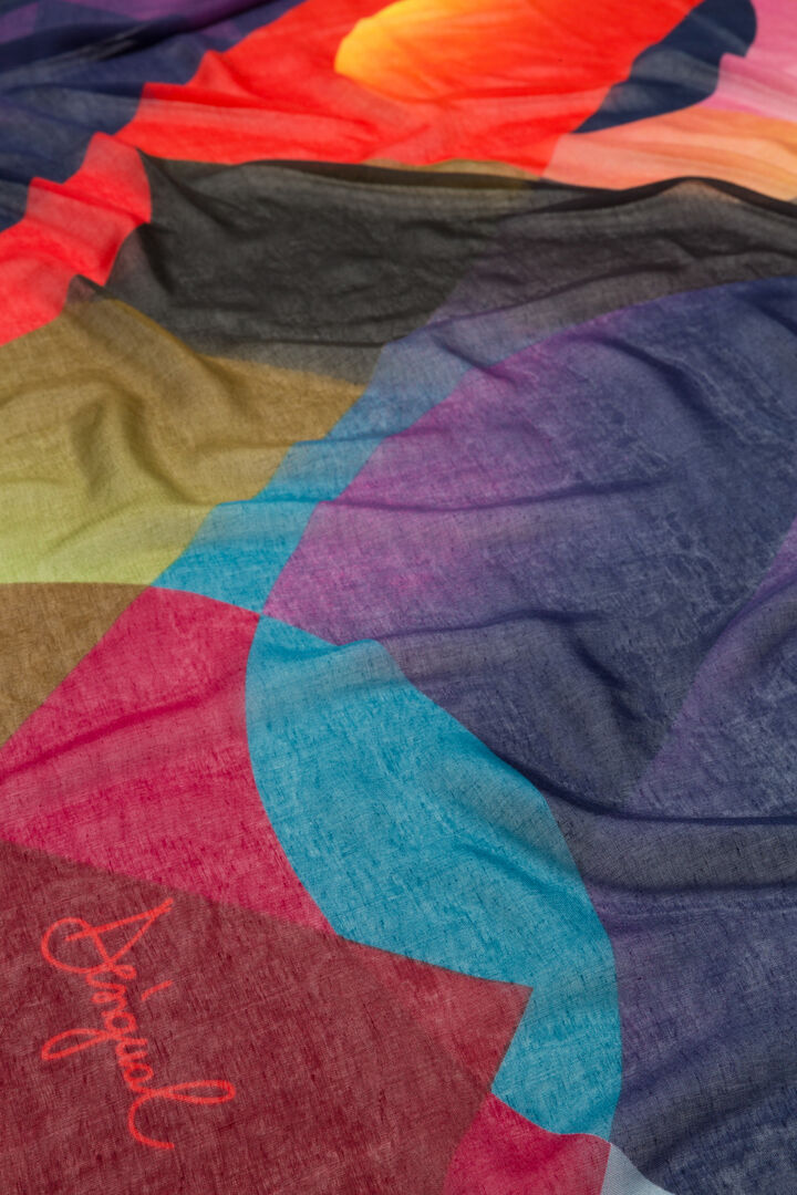 Mercury Rectangle Scarf | Desigual