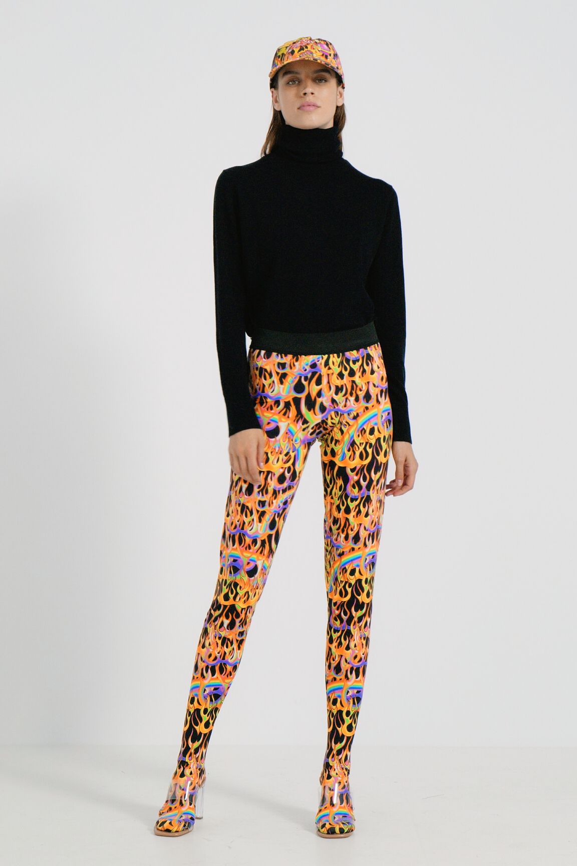 Animal print slim leggings