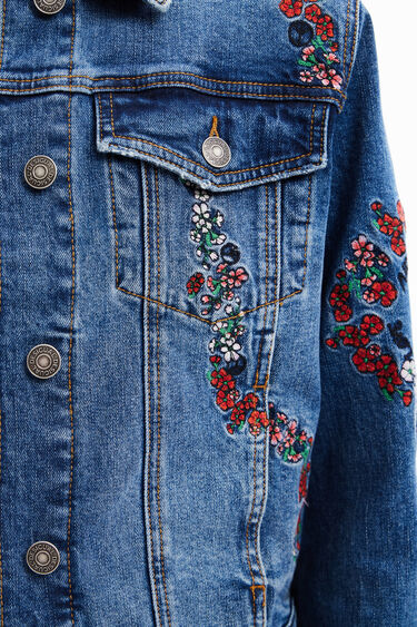 Embroidered denim trucker jacket | Desigual