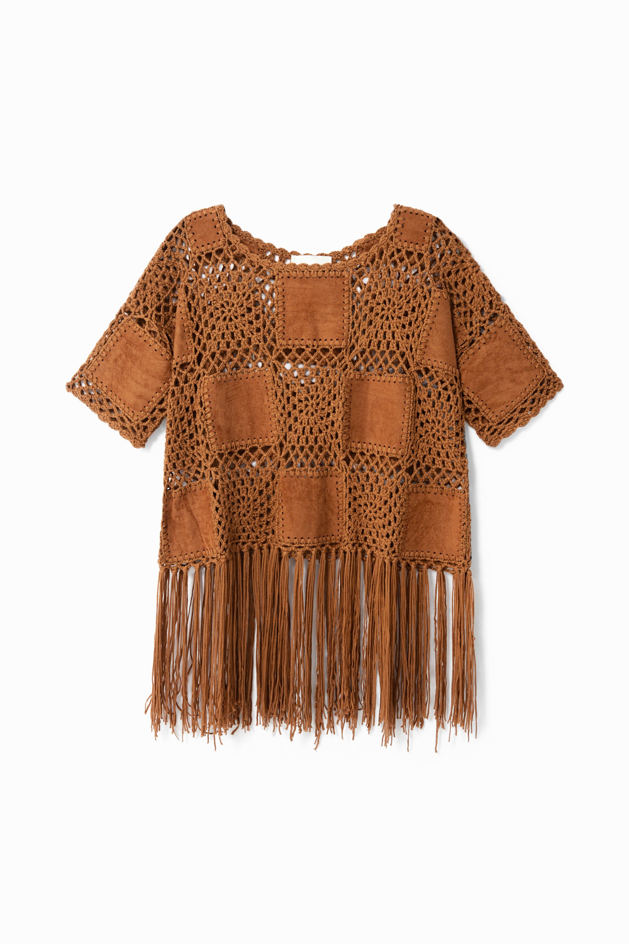Pullover mit Häkel- und Leder-Patches sowie Fransen