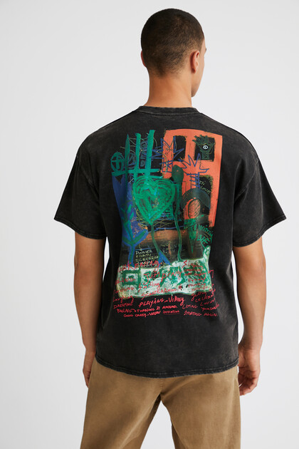 Short-sleeve arty hand-printed T-shirt