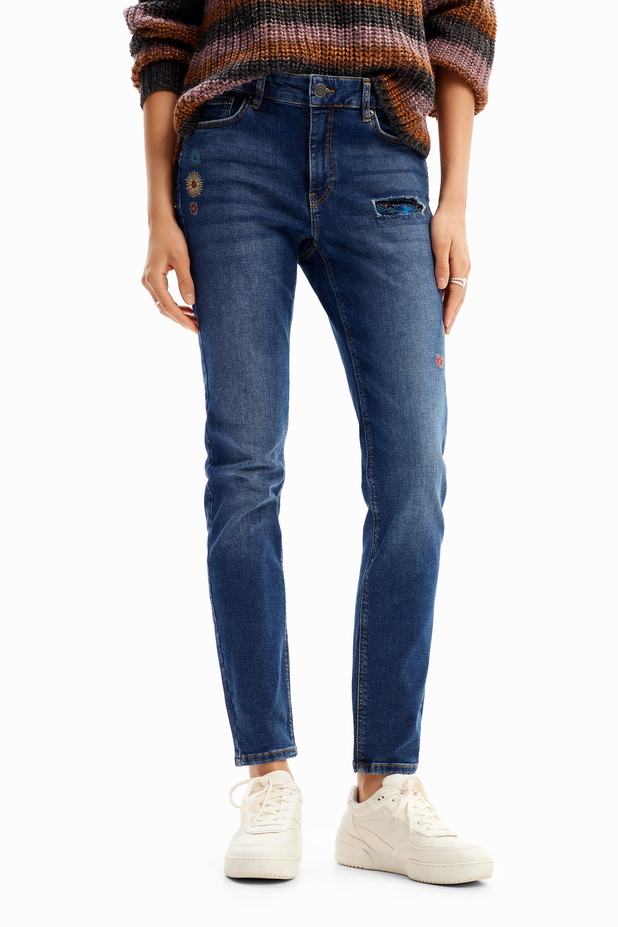 Desigual sales embroidered jeans