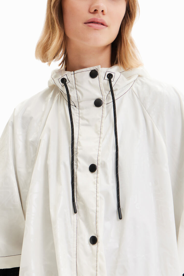 Logomania foldable rain poncho | Desigual