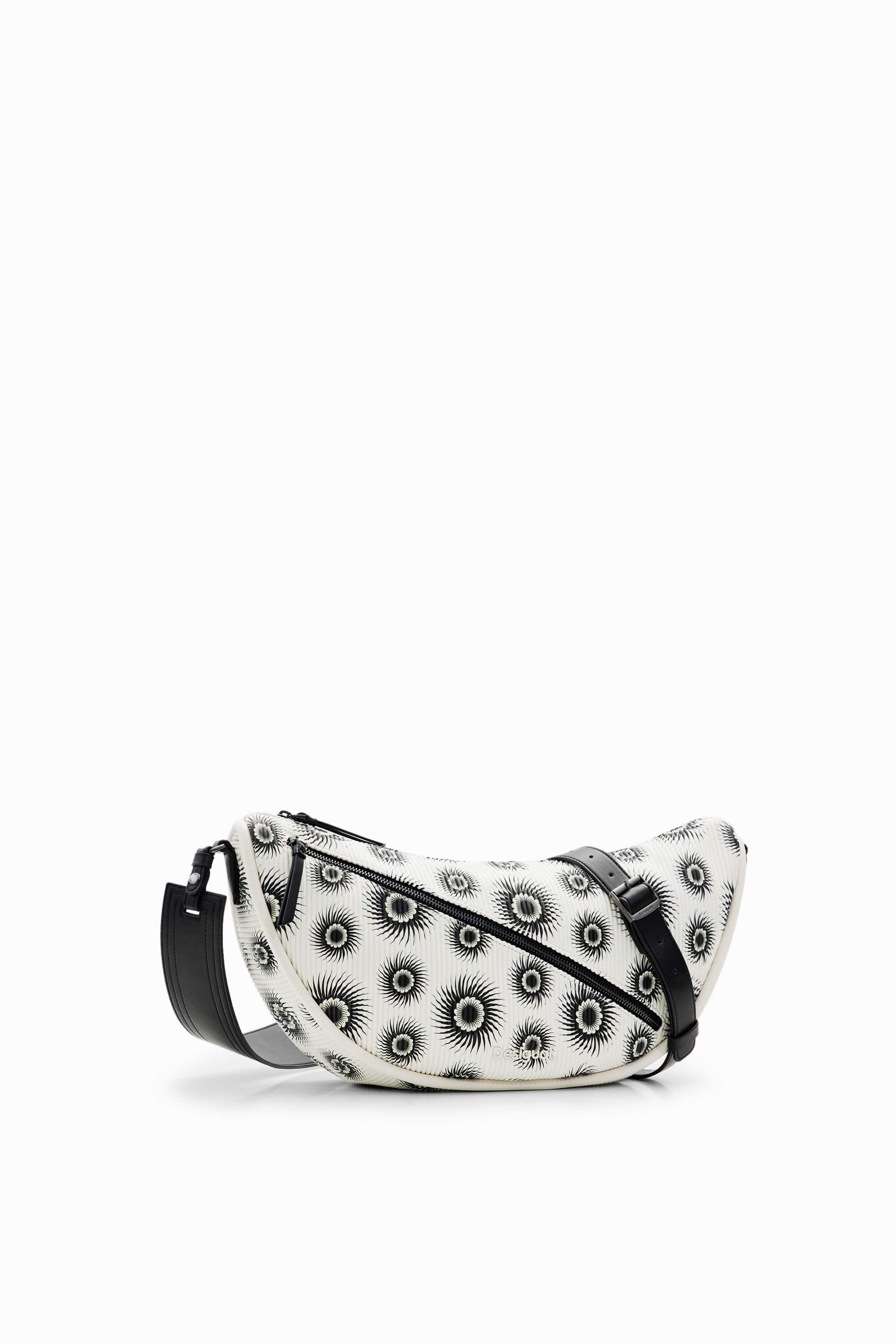 Bolso mediano geométrico