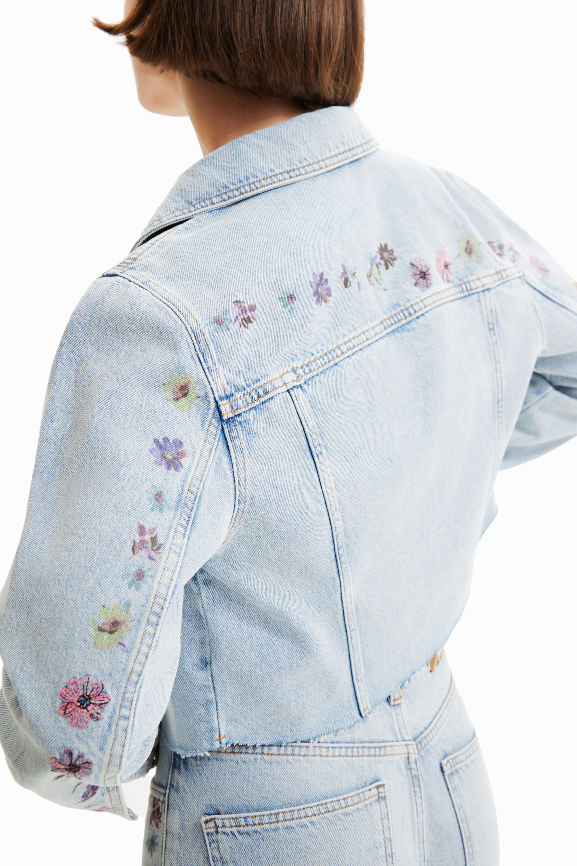 Women's Short floral denim jacket I Desigual.com