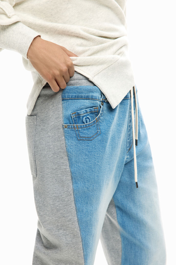 Jogger in denim | Desigual