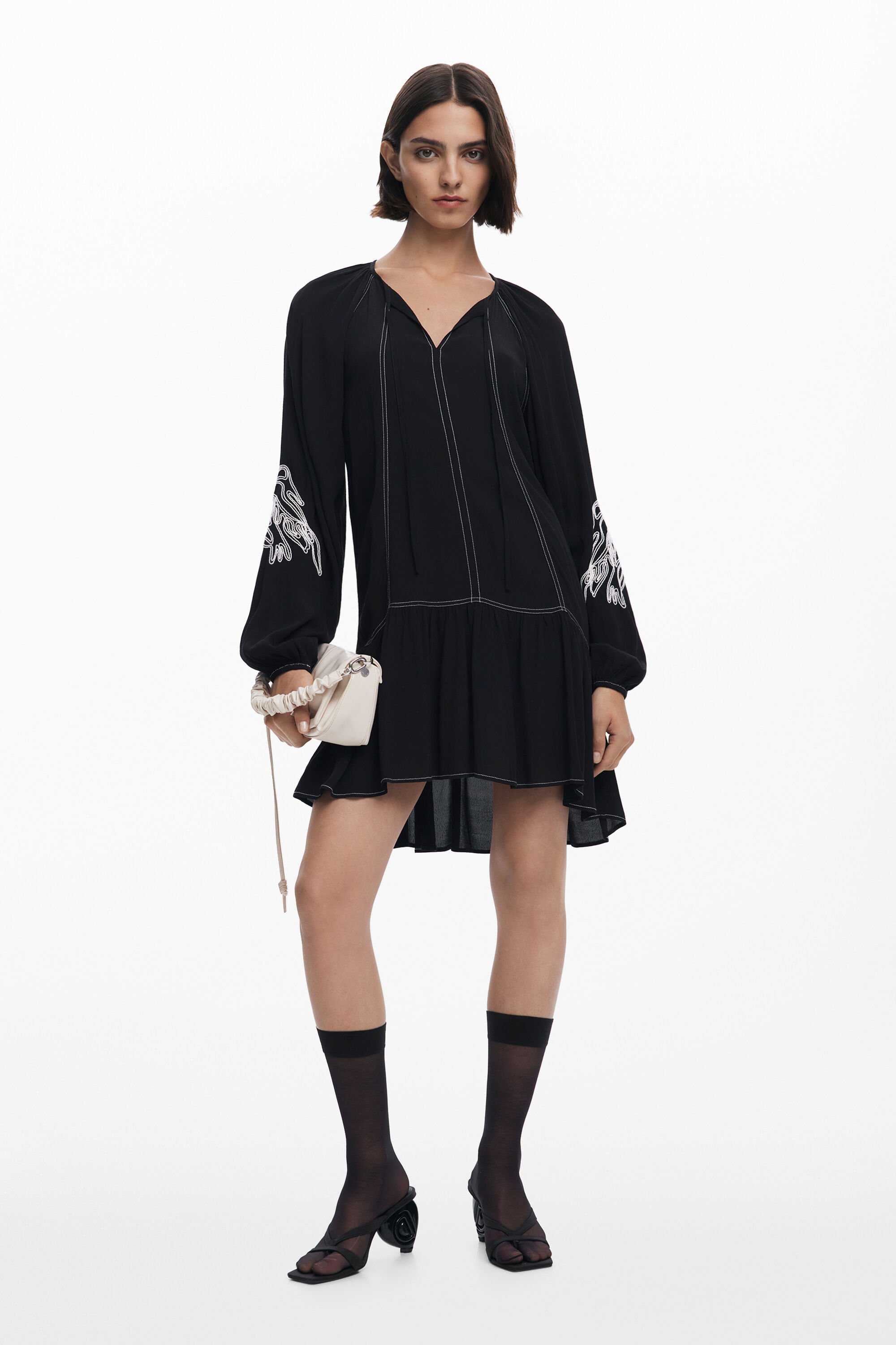 Besticktes Boho-Kleid