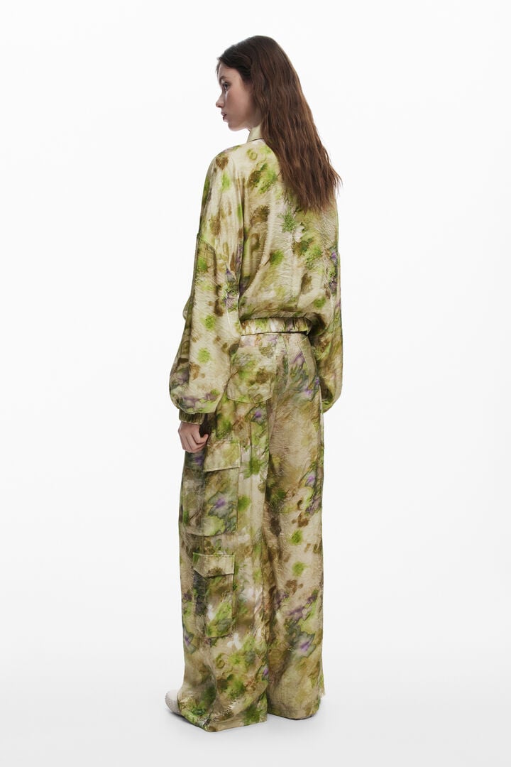 Pantalón cargo satinado Collina Strada | Desigual