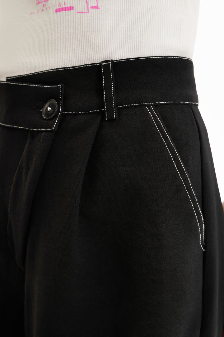 Pantalons twisted pinces | Desigual