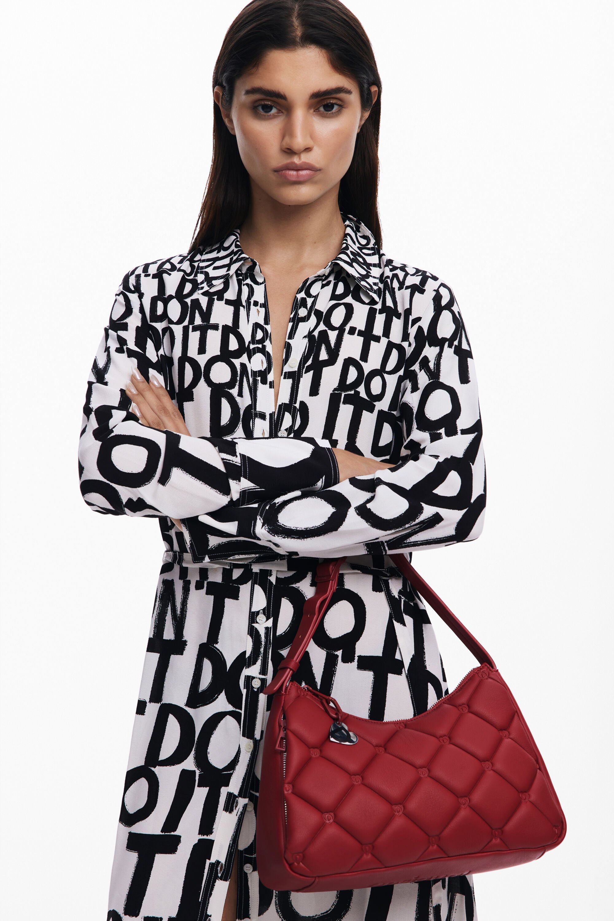 [ Desigual ] ミディアム キルティング ホーボーバッグ ミディアムキルティング効果バッグ I Desigual.com