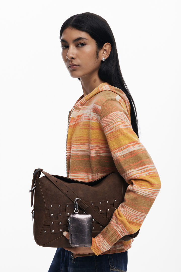 Mittlere Handtasche mit Patch und Nieten | Desigual