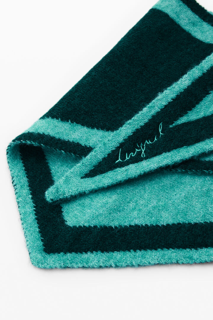 TRIANGLE SCARF | Desigual
