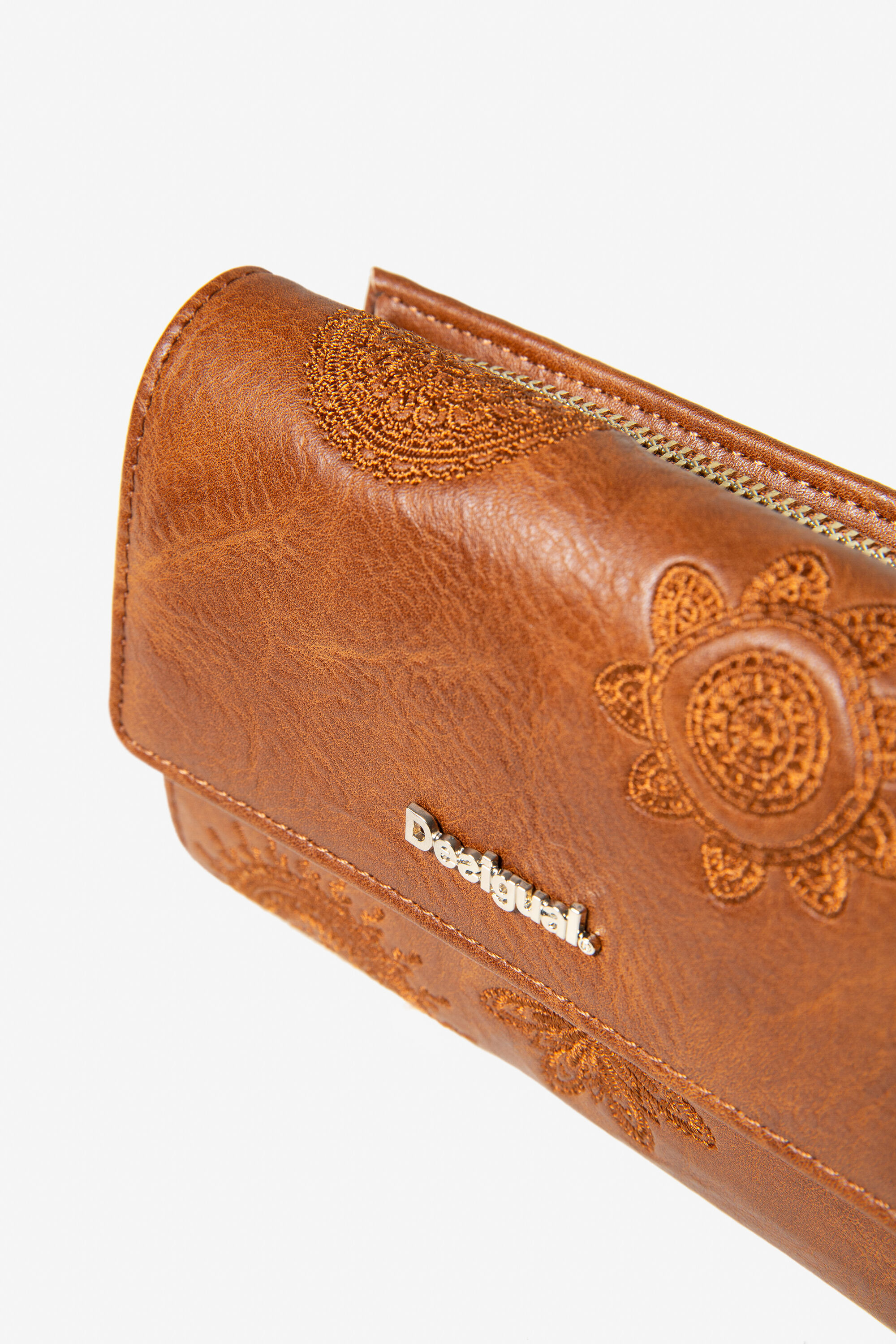 Portefeuille desigual camel store