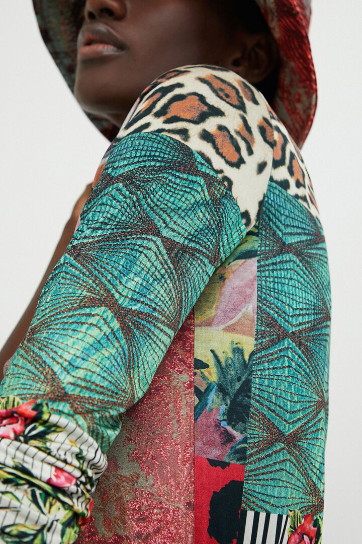 Slim T-shirt digital patch | Desigual