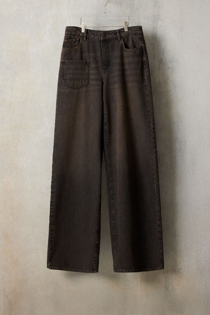 Pantalón vaquero bordado studio