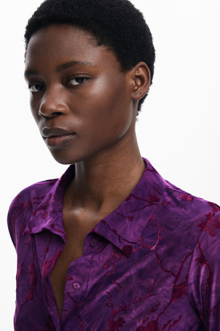 Camiseta abotonada oriental | Desigual