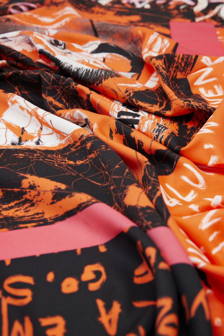 Square LOVE foulard | Desigual