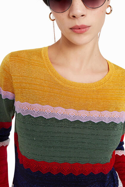 Pullover mit Lurex-Streifen und Spitze