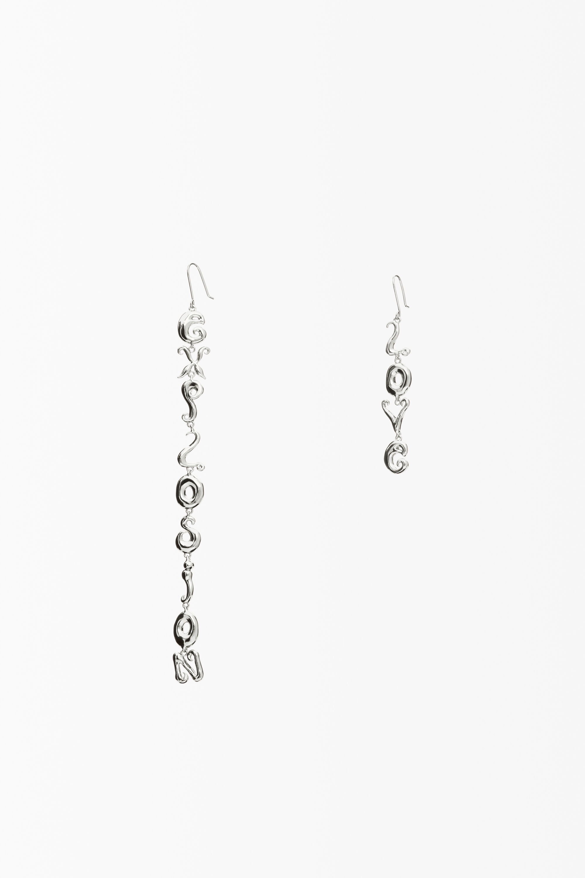 PENDIENTES LETRAS ZALIO - BLACK - U