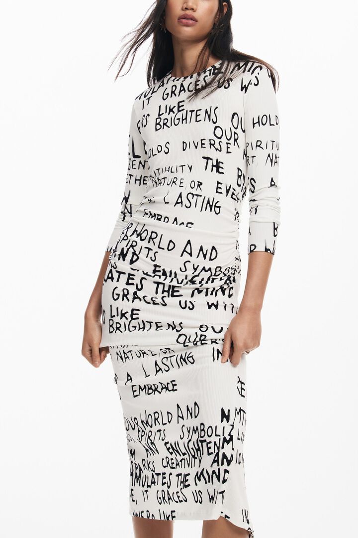 Vestido midi frases | Desigual