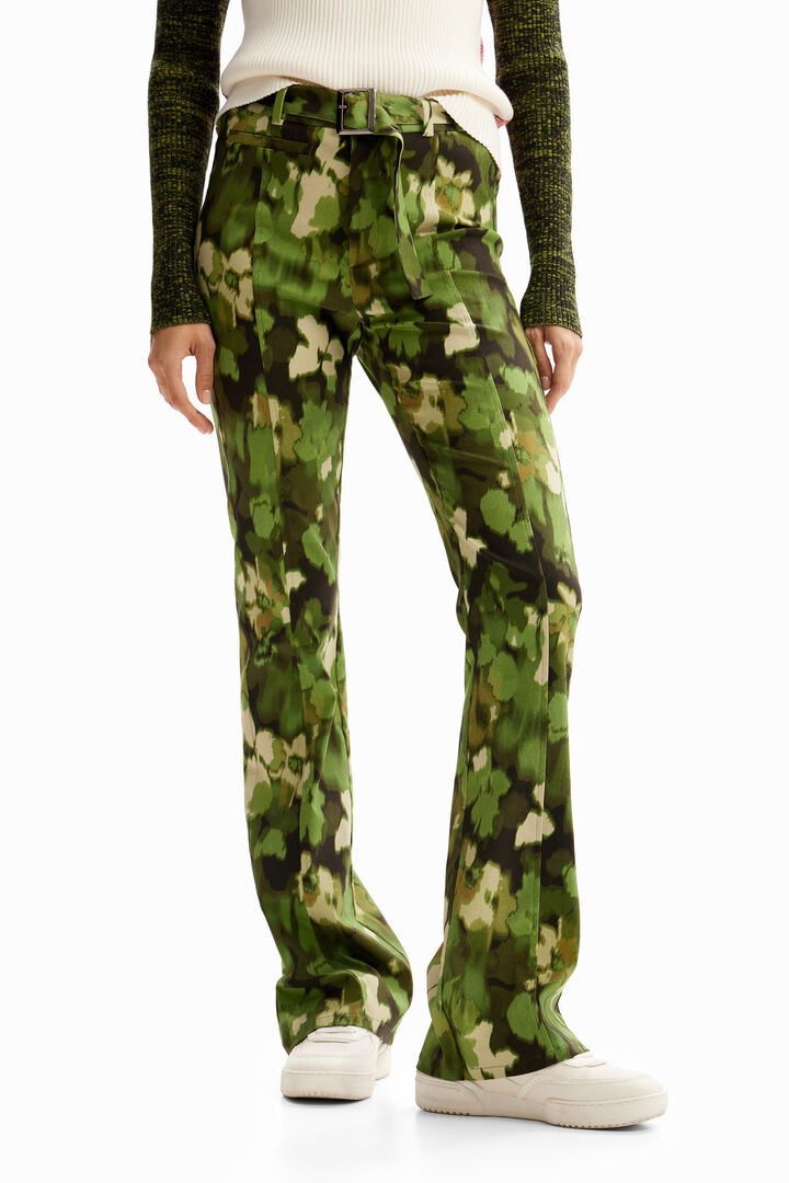Pantalons flare camo | Desigual