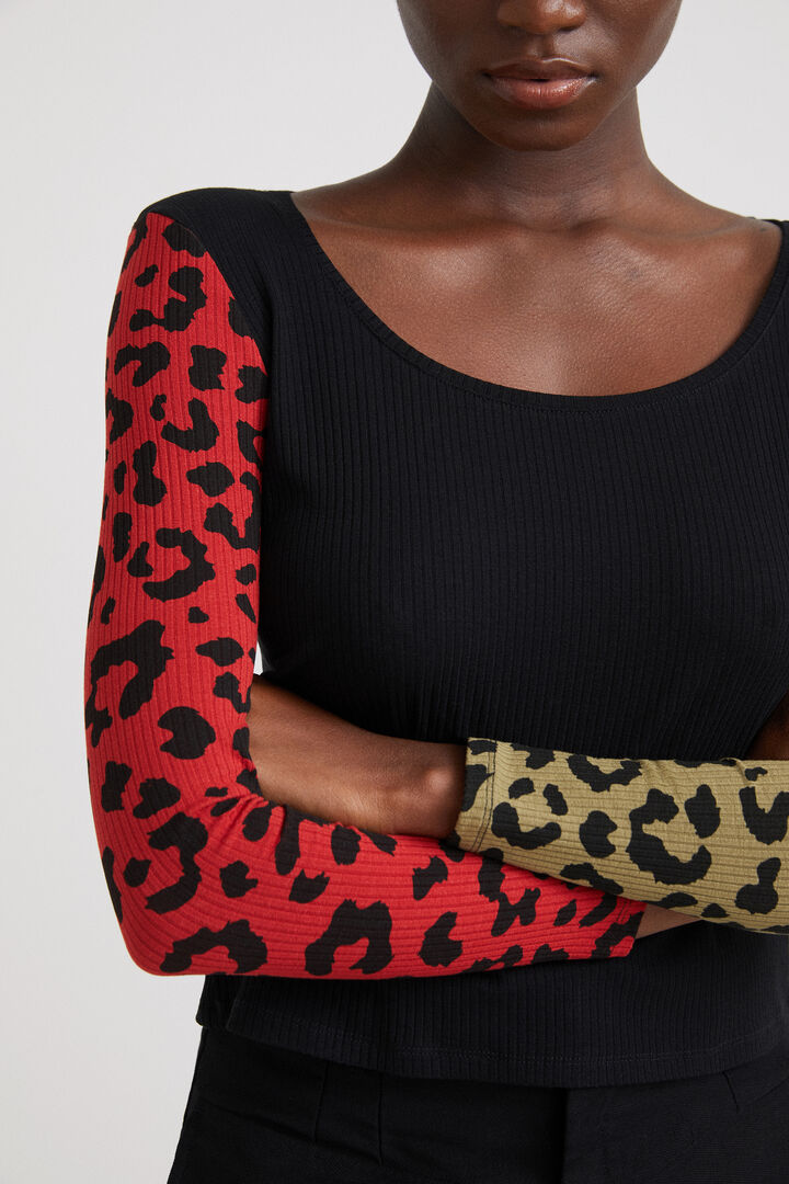 T-shirt slim animal print | Desigual