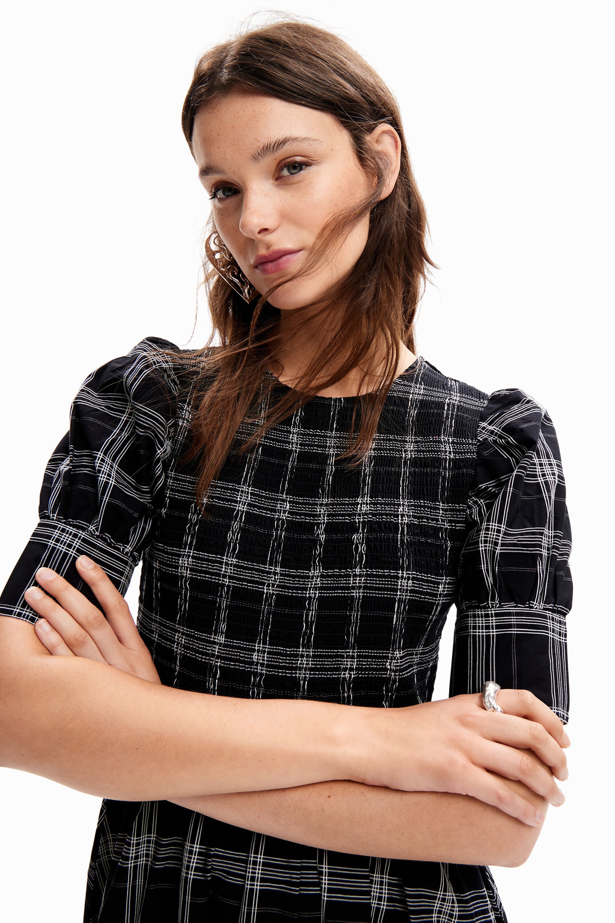 Vestido discount cuadros desigual