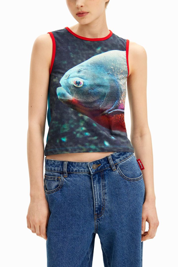 Tyler McGillivary piranha top | Desigual