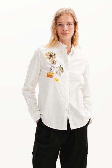 Newspaper patch shirt | Desigual