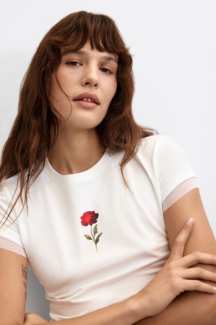 t-shirt rose &agrave; manches courtes