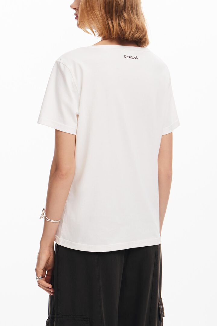 Camiseta escote pico flor | Desigual